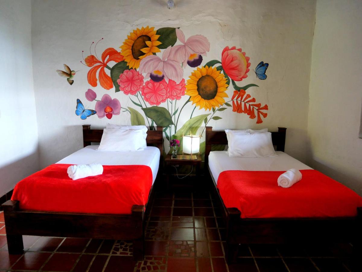La Hacienda Hostel Сан Хил Екстериор снимка
